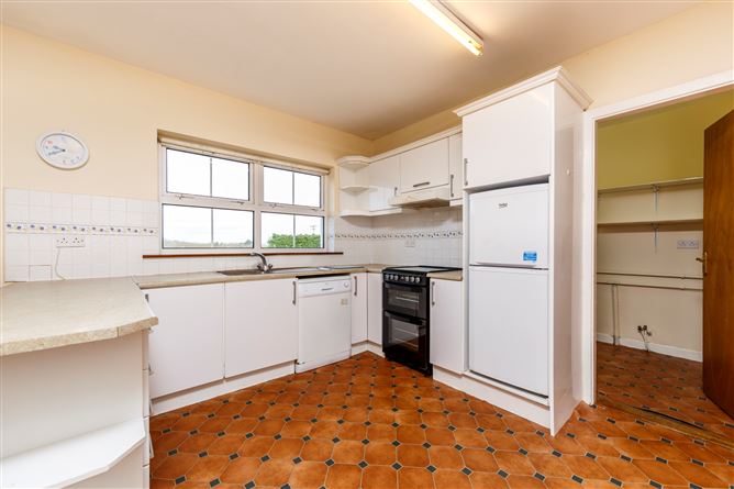 Maryville, 5 Grange Road, Rosslare Strand, Co. Wexford