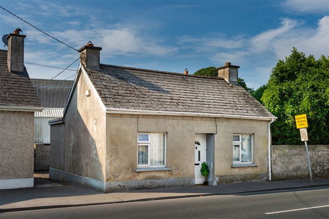 The Laurel, Patrick Street, Portarlington, Co. Laois