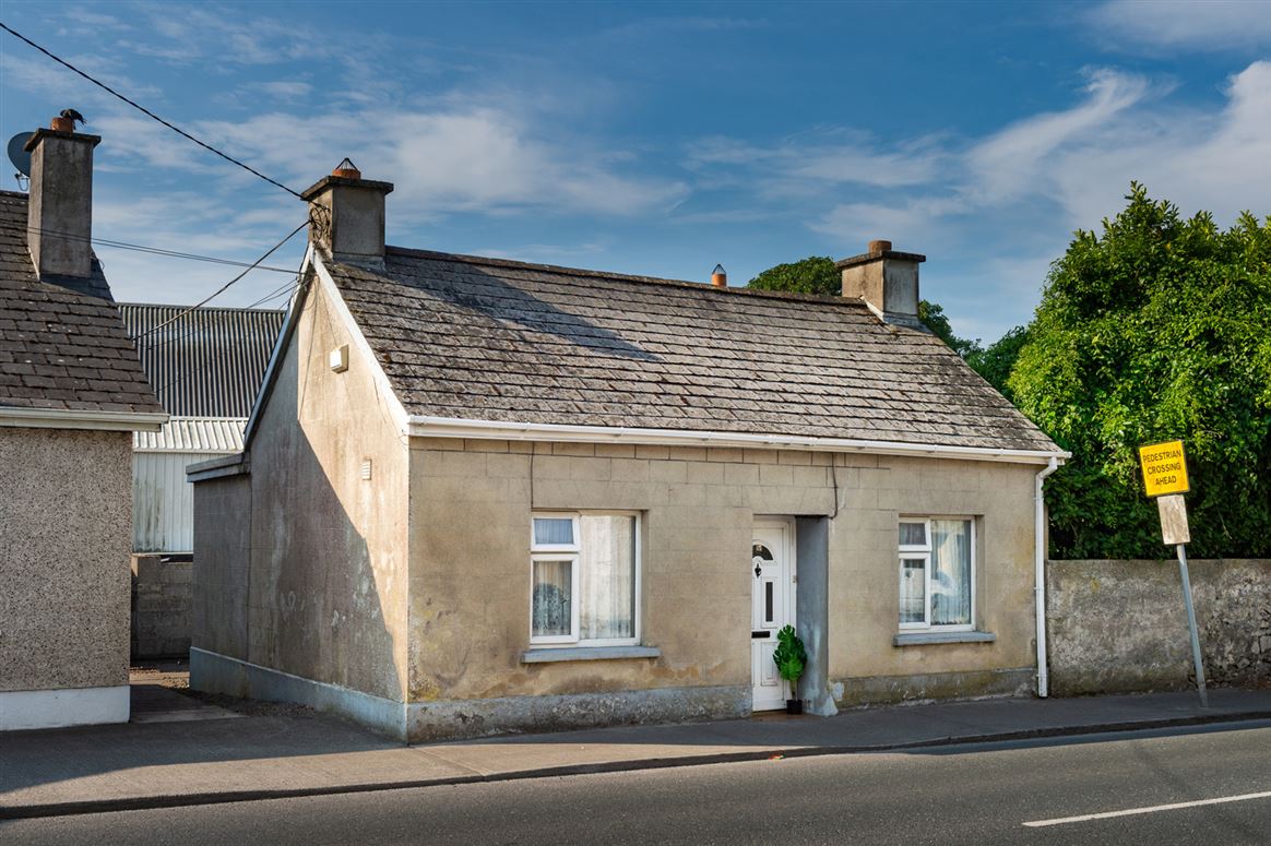 The Laurel, Patrick Street, Portarlington, Co. Laois