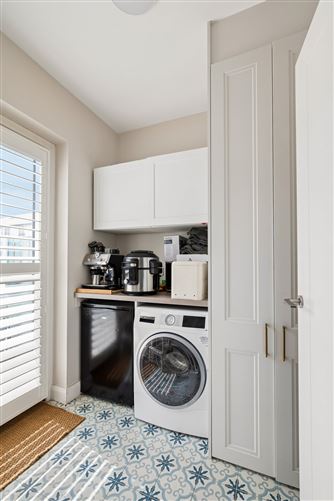 Photo 10 of 23 — 25 Tandy's Place, Adamstown, Lucan, Co. Dublin