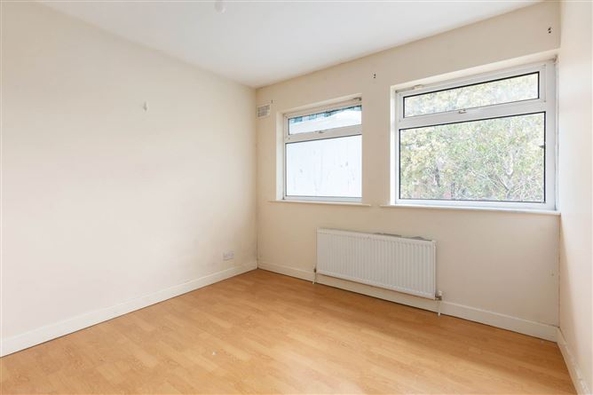 Photo 7 of 13 — 32 Coolgreena Road, Beaumont, Dublin 9