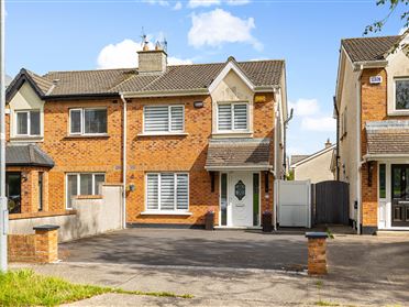 2 The Crescent, College Farm, Newbridge, Co. Kildare