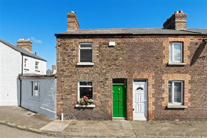 33 Emerald Square, Cork Street, Dublin 8