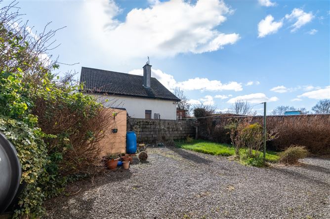 Taraville, 58 Whitehall Estate, Tullamore, Co. Offaly