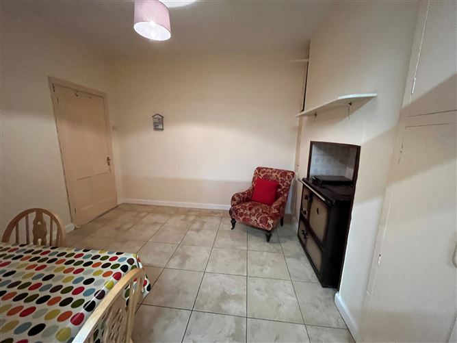 1 st Johns Ave, Henry Street, , City Centre, Galway City