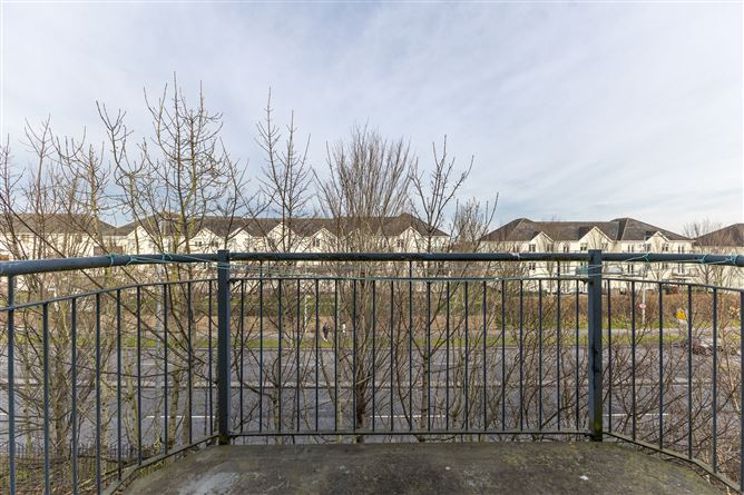 142 Holywell Rise, Swords, County Dublin