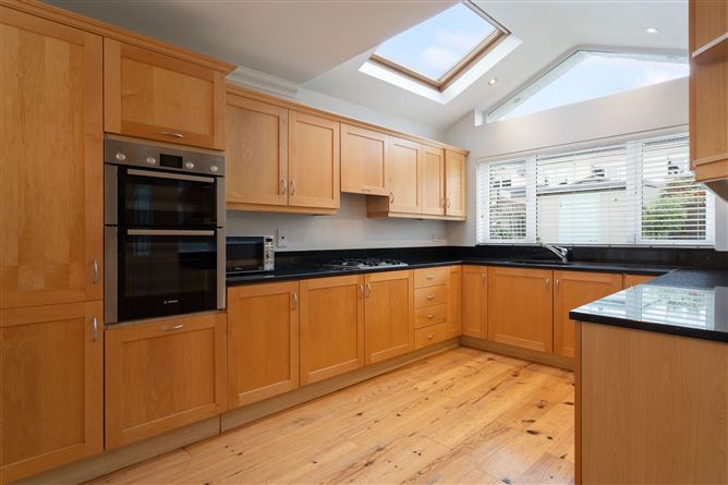 34 Priory Walk, Terenure, Dublin 12