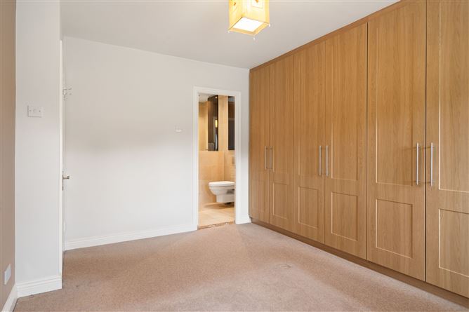 34 Priory Walk, Terenure, Dublin 12