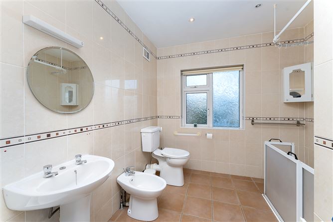 17 GLASMEEN ROAD, Glasnevin, Dublin 11