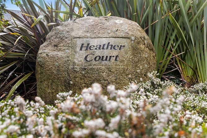 50 Heather Court, Stepaside Park, Stepaside, Dublin 18, Stepaside, Dublin 18