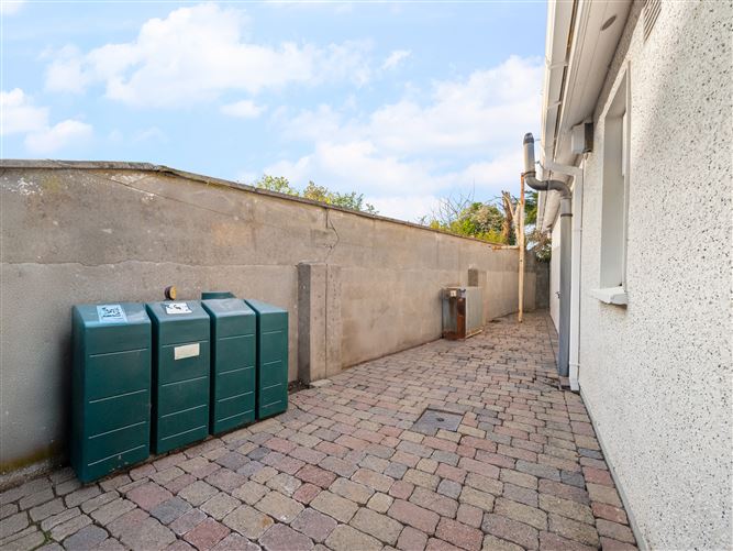 3 GrangeView, Green Road , Newbridge, Kildare