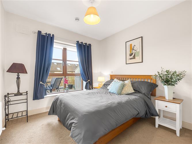 6 Kilbelin View, Newbridge, Kildare