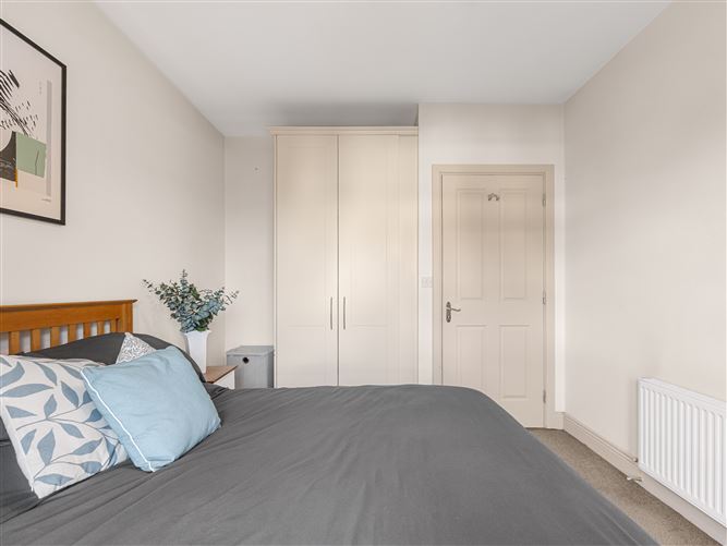 6 Kilbelin View, Newbridge, Kildare