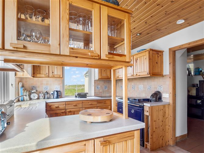Murvey, Roundstone, Connemara, Roundstone, Galway