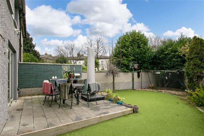 44 Malone Gardens, Bath Avenue, Sandymount, Dublin 4