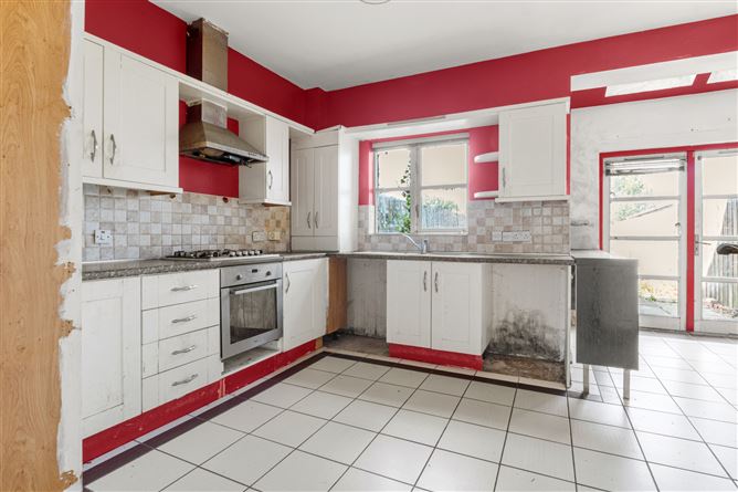 31 Ath Lethan, Racecourse Road, Dundalk, Co. Louth