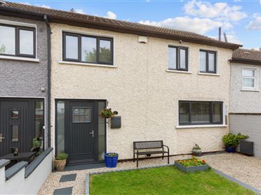 7 Pinewood, Ballybrack, Co. Dublin