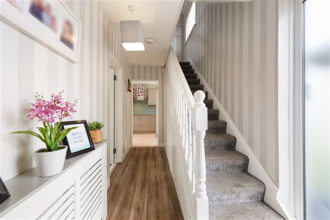 7 Pinewood, Ballybrack, Co. Dublin