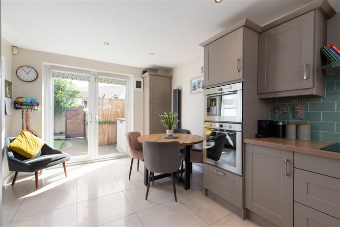 7 Pinewood, Ballybrack, Co. Dublin