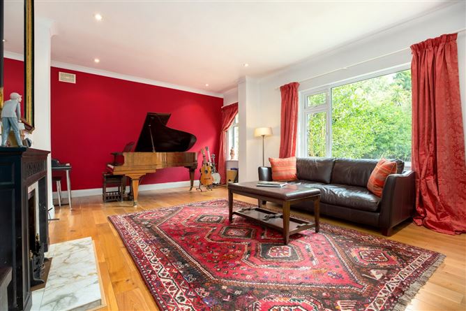 Santessa, Cabinteely Village, Cabinteely, Dublin 18