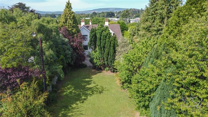 Santessa, Cabinteely Village, Cabinteely, Dublin 18
