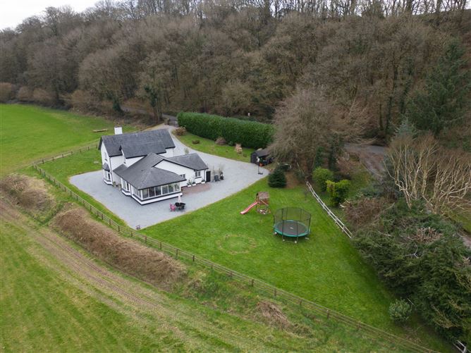 Holmlee, Wood Road, Ballincollig, Co. Cork
