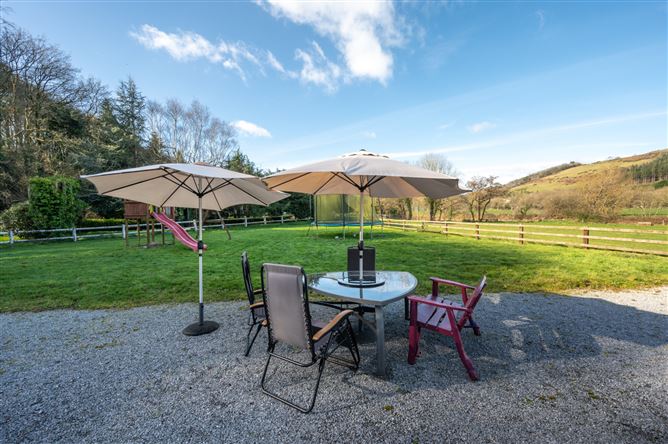 Holmlee, Wood Road, Ballincollig, Co. Cork