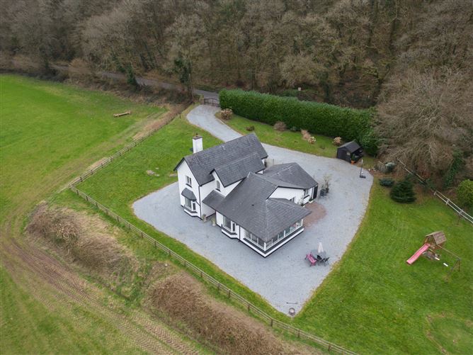 Holmlee, Wood Road, Ballincollig, Co. Cork
