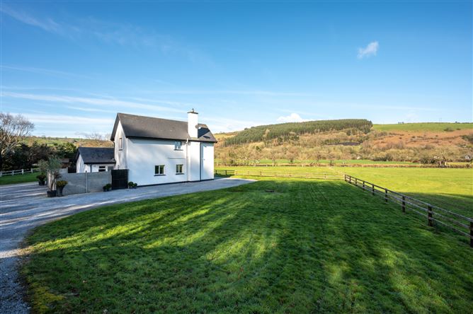 Holmlee, Wood Road, Ballincollig, Co. Cork