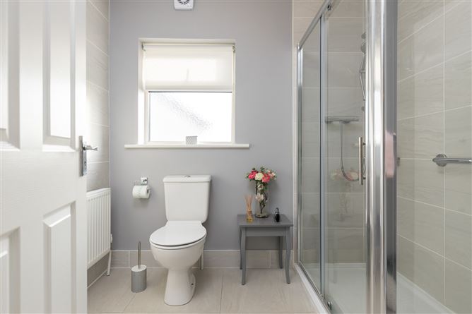 180 Meadowgate, Gorey, Co. Wexford