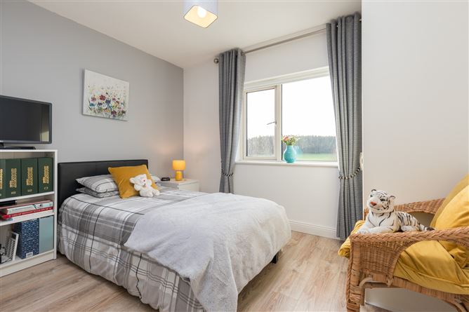 180 Meadowgate, Gorey, Co. Wexford