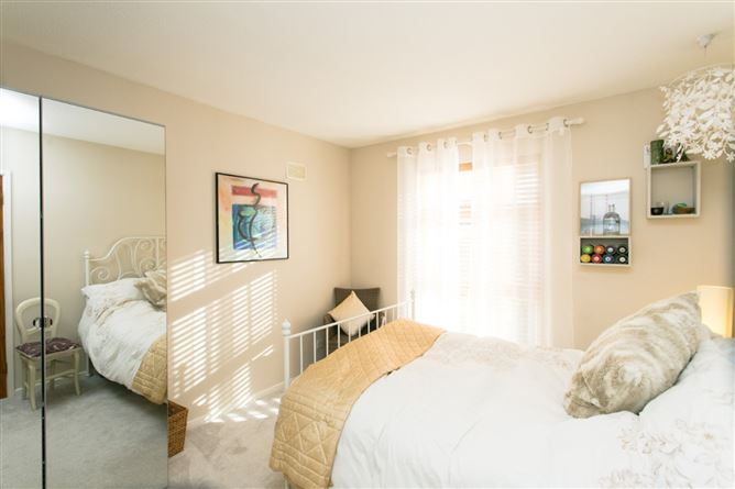 75 Stillorgan Wood, Stillorgan, Co. Dublin