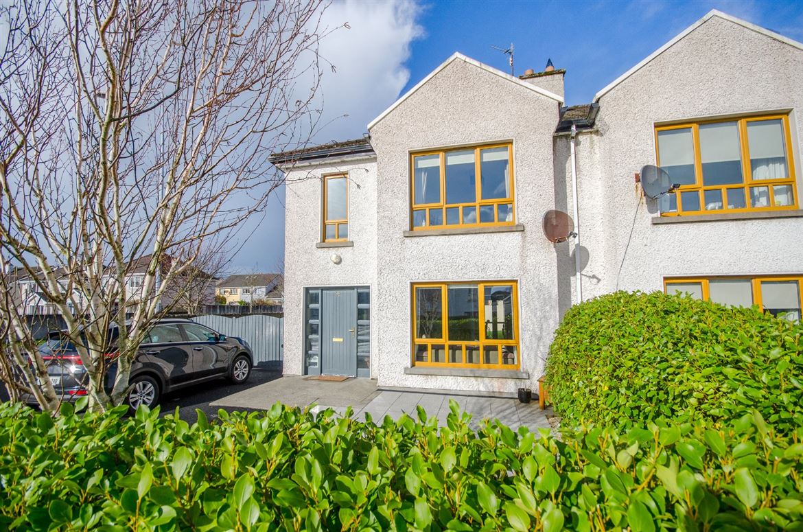 32 Quignalecka, Sligo Rd, Ballina, Co. Mayo.