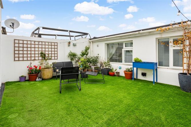 1 The Glebe, Lucan, Dublin