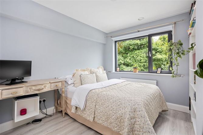 1 The Glebe, Lucan, Dublin