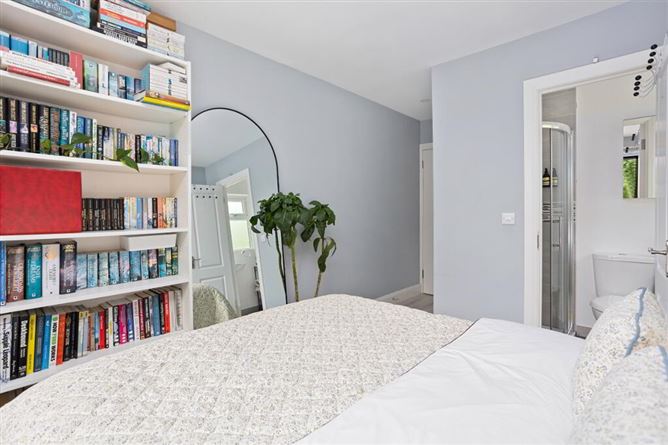 1 The Glebe, Lucan, Dublin