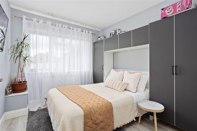 1 The Glebe, Lucan, Dublin