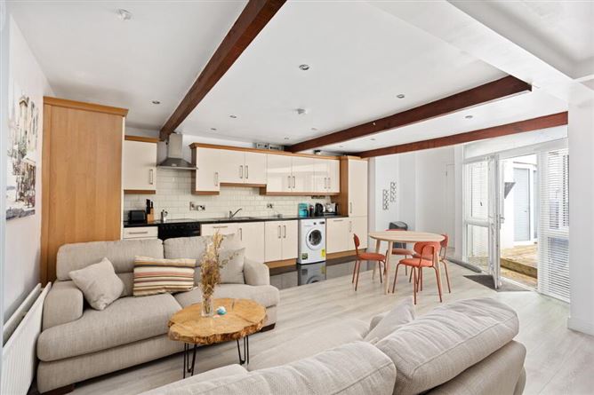 1 The Glebe, Lucan, Dublin