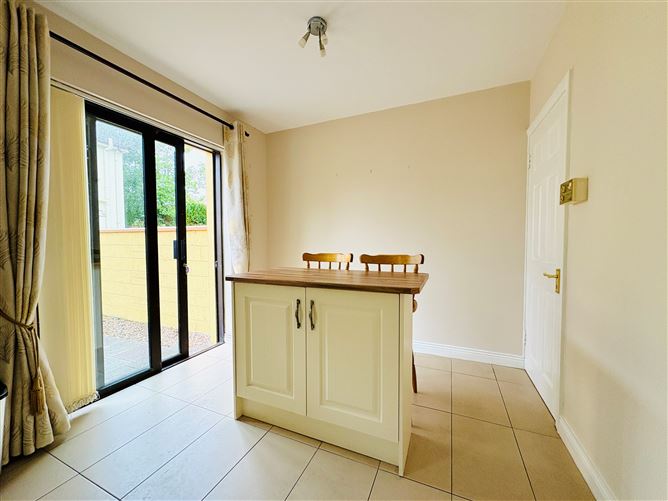 15 Woodbrook Court, Tralee, Kerry