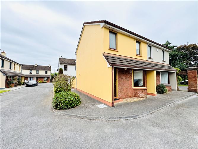15 Woodbrook Court, Tralee, Kerry