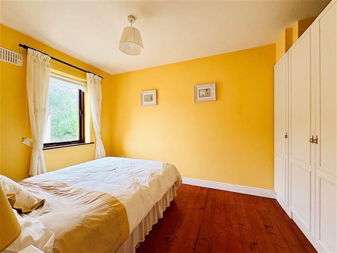15 Woodbrook Court, Tralee, Kerry