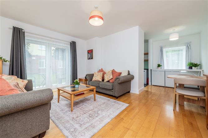 https://photos-a.propertyimages.ie/media/4/1/0/5025014/5c92aa02-3f7c-4eec-a863-44742a63efd5_l.jpg