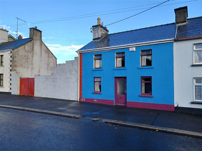 Sun Street, Tuam, Co. Galway