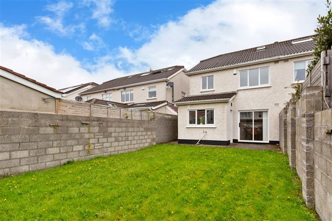 13 Luttrell Park View, Castleknock, Dublin 15