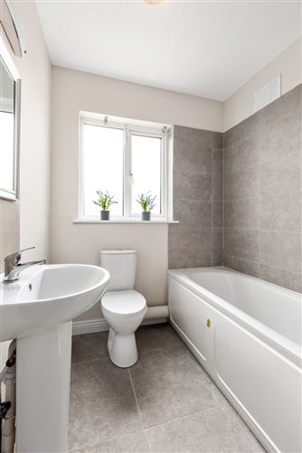 13 Luttrell Park View, Castleknock, Dublin 15