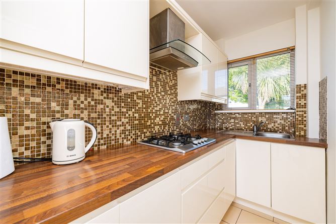 28 Dean Swift Road, Glasnevin, Dublin 11