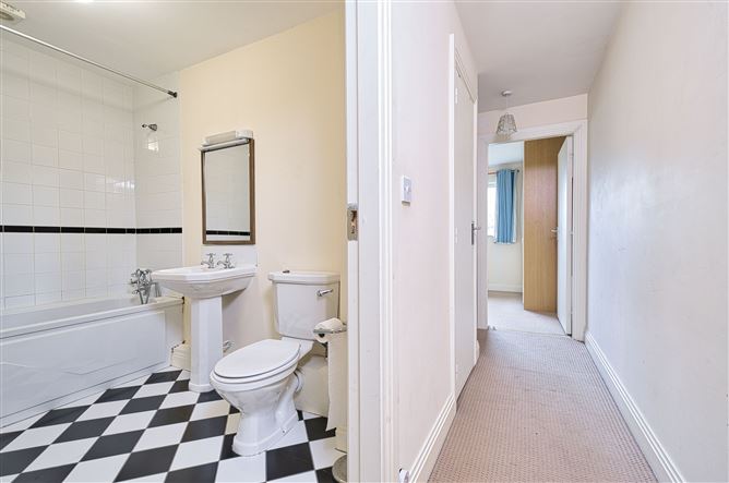 77 Newcastle Manor Square, Newcastle, Dublin