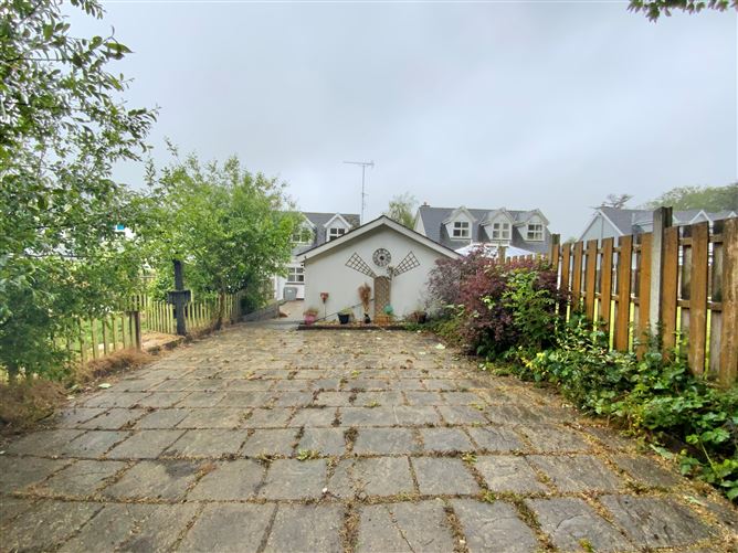 44 Seaview, Poulshone, Ardamine, Wexford