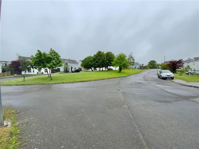 44 Seaview, Poulshone, Ardamine, Wexford