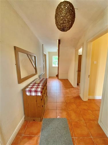 44 Seaview, Poulshone, Ardamine, Wexford